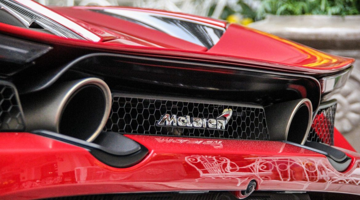mclaren-5987991_1920